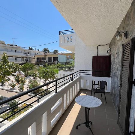 Zourpos Studios & Apartments Калівес Екстер'єр фото